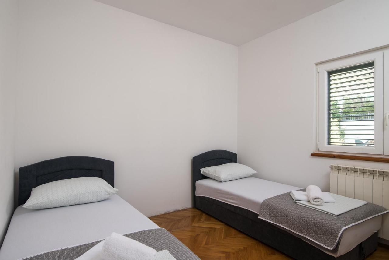 Apartman Josipa Trogir Exterior foto